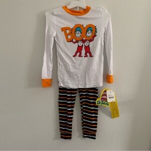 Dr. Seuss Thing 1 Thing 2 snug fit two piece pajama set
